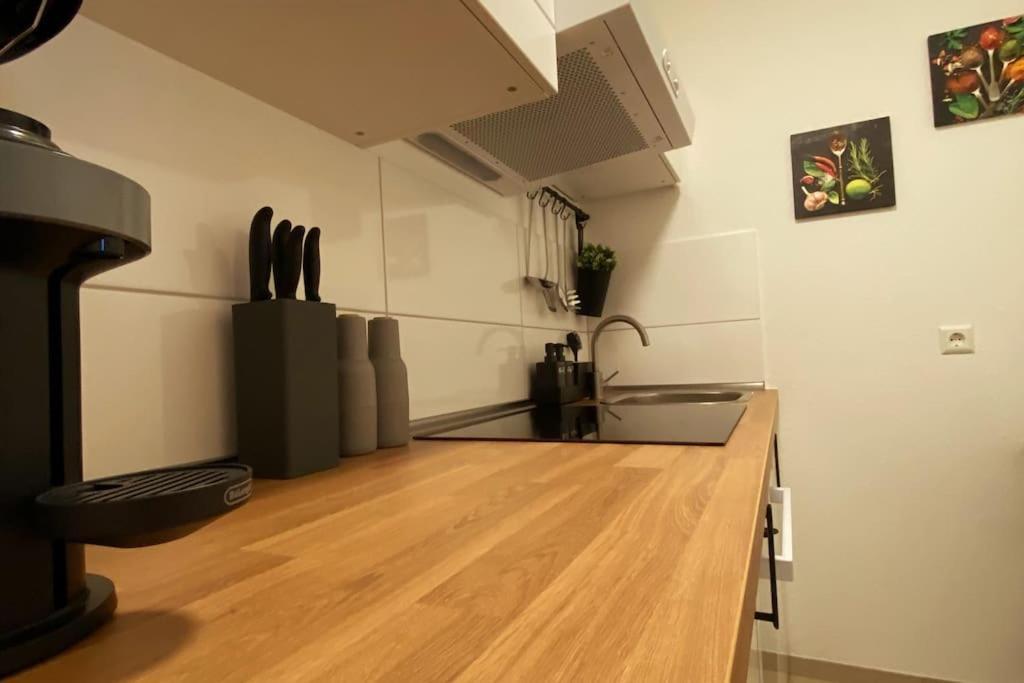 Apartamento Design, Hochschule, Wildpark, Zentral, Waipu Tv, Netflix Pforzheim Exterior foto